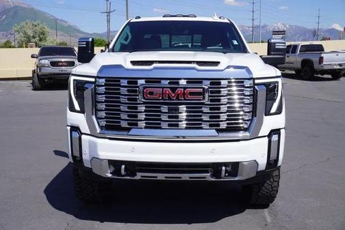 2024 GMC Sierra 3500 Denali