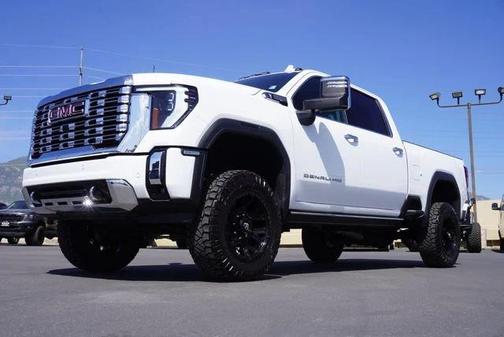 2024 GMC Sierra 3500 Denali