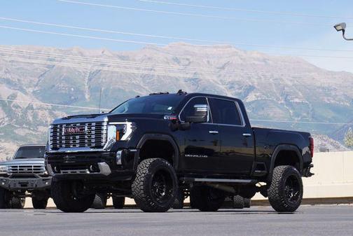 2024 GMC Sierra 3500 Denali