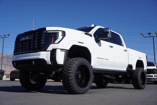 2025 GMC Sierra 3500 Denali