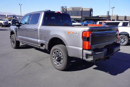 2025 Ford F-350 Platinum