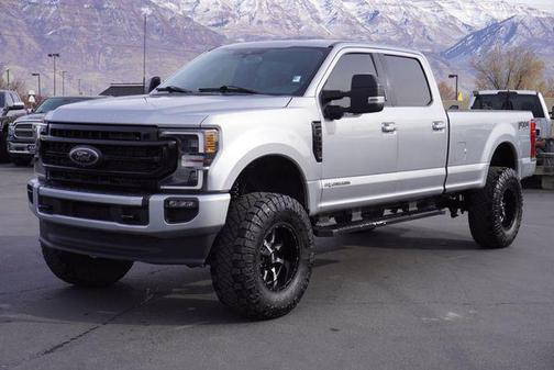 2022 Ford F-350 Lariat