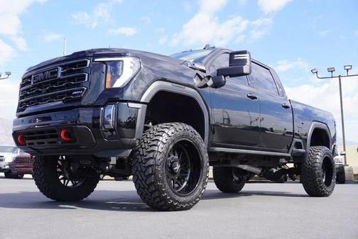 2024 GMC Sierra 2500 AT4