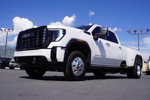 2025 GMC Sierra 3500 Denali