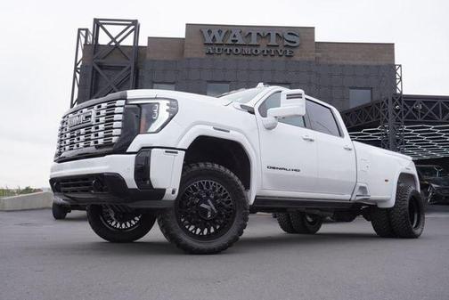 2025 GMC Sierra 3500 Denali