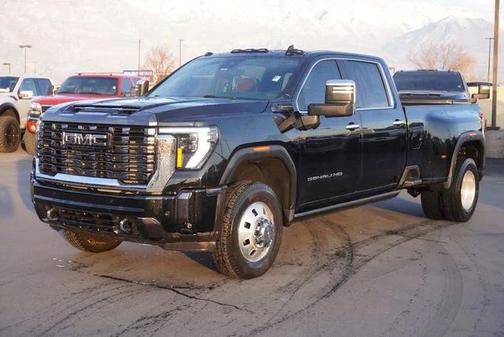 2024 GMC Sierra 3500 Denali