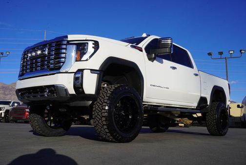 2025 GMC Sierra 3500 Denali