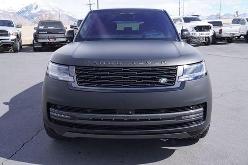 2023 Land Rover Range Rover P530 SE