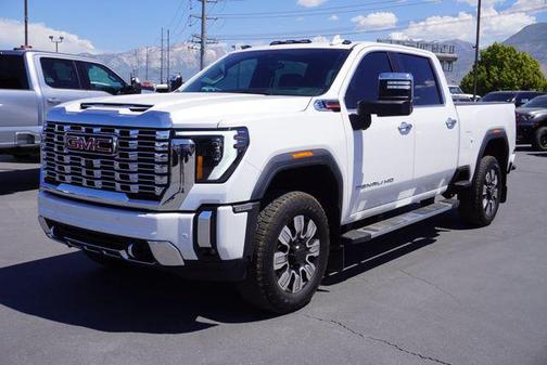 2024 GMC Sierra 2500 Denali