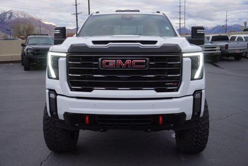 2024 GMC Sierra 2500 AT4