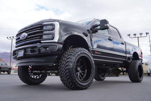2025 Ford F-350 Platinum