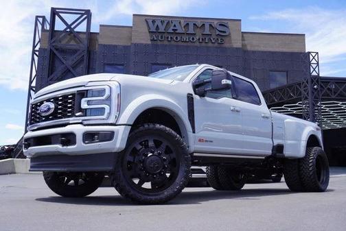 2025 Ford F-450 Platinum