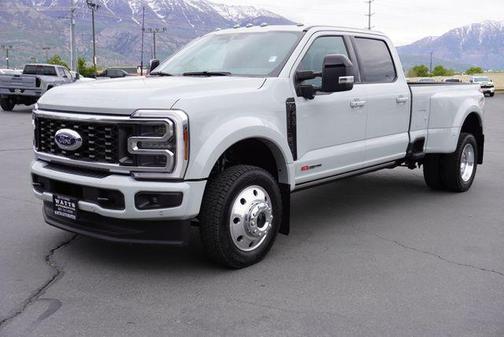 2025 Ford F-450 Platinum