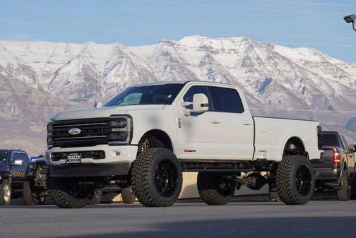 2026 Ford F-350 Platinum