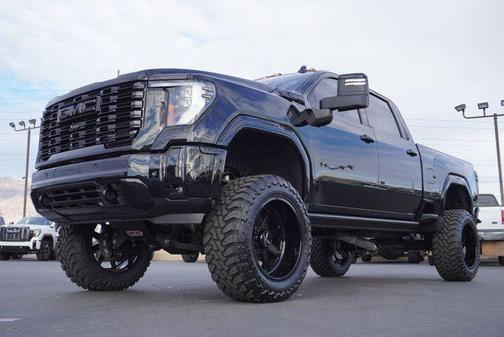 2025 GMC Sierra 3500 Denali