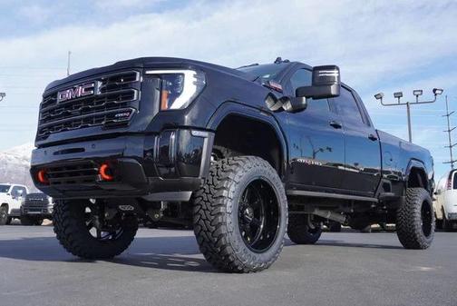 2025 GMC Sierra 3500 AT4