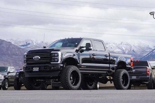 2026 Ford F-350 Platinum