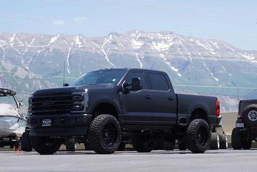2025 Ford F-350 Platinum