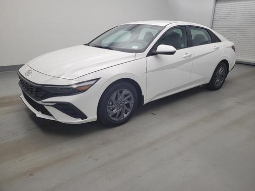 Serenity White 2024 Hyundai ELANTRA SEL