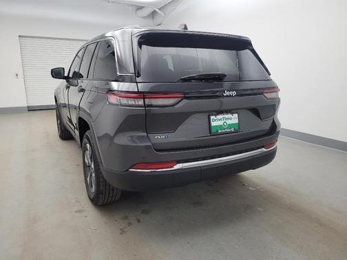 Baltic Gray Metallic Clearcoat 2022 Jeep Grand Cherokee 4xe Base