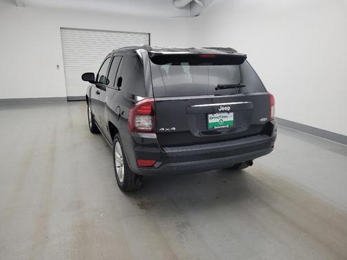 Black Clearcoat 2016 Jeep Compass Latitude