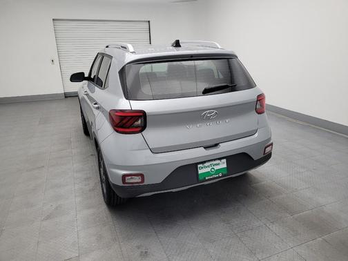 2022 Hyundai VENUE SEL