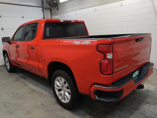 Red 2019 Chevrolet Silverado 1500 Custom
