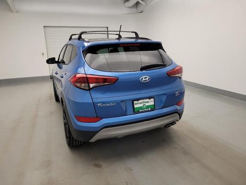 Caribbean Blue 2017 Hyundai TUCSON Night