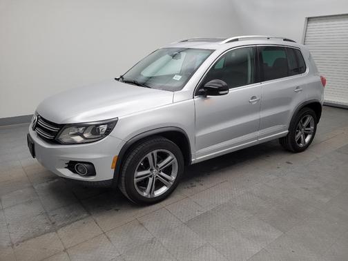 Reflex Silver Metallic 2017 Volkswagen Tiguan 2.0T S 4MOTION