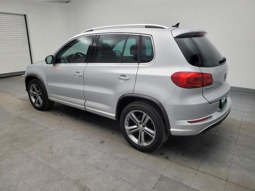 Reflex Silver Metallic 2017 Volkswagen Tiguan 2.0T S 4MOTION