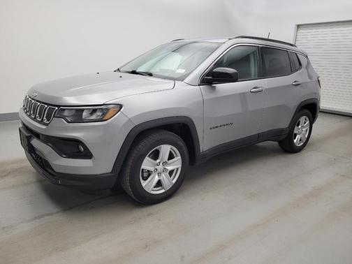 Billet Silver Metallic Clearcoat 2022 Jeep Compass Latitude