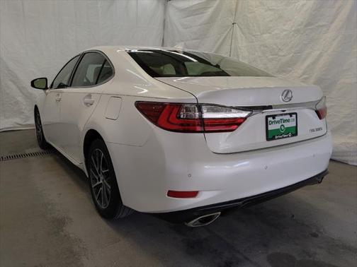 2016 Lexus ES 350 Base