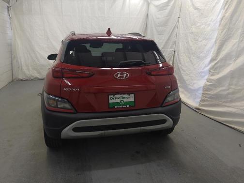 2022 Hyundai KONA SEL