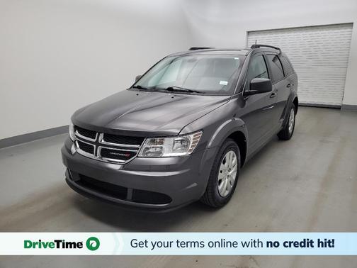 Granite Pearlcoat 2019 Dodge Journey SE