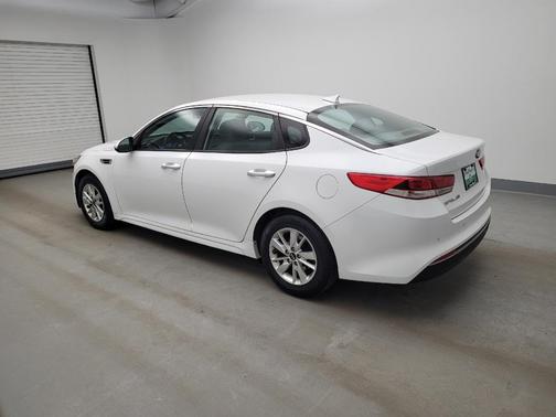 Snow White Pearl 2016 Kia Optima LX