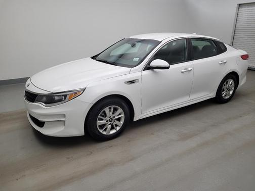 Snow White Pearl 2016 Kia Optima LX
