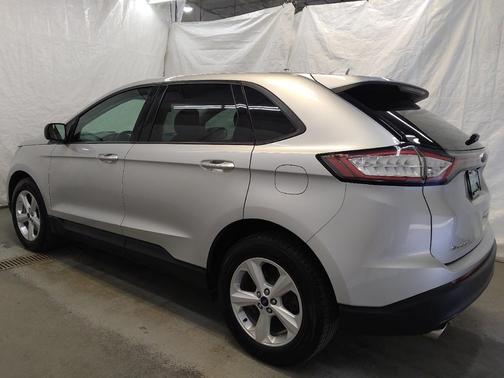 2018 Ford Edge SE