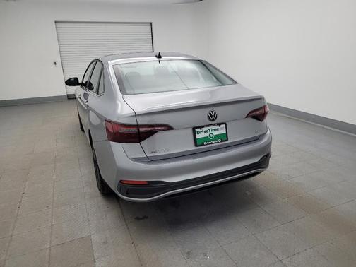 2022 Volkswagen Jetta 1.5T SE