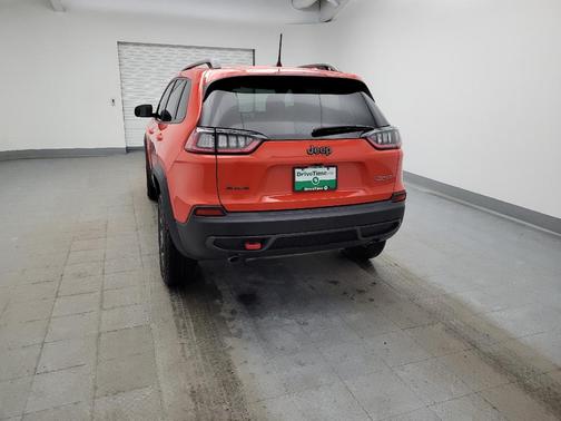 Spitfire Orange Clearcoat 2021 Jeep Cherokee Trailhawk
