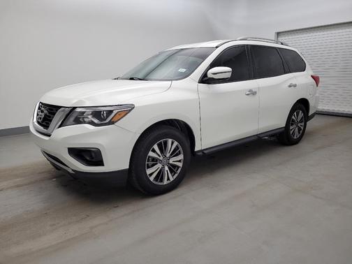 2019 Nissan Pathfinder SL
