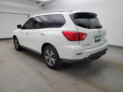 2019 Nissan Pathfinder SL
