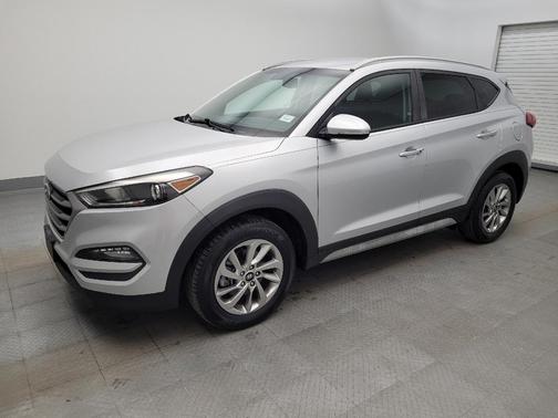2017 Hyundai TUCSON SE Plus