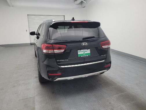 2016 Kia Sorento SX