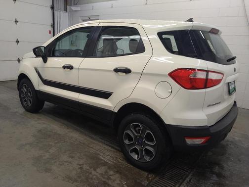 2022 Ford EcoSport S