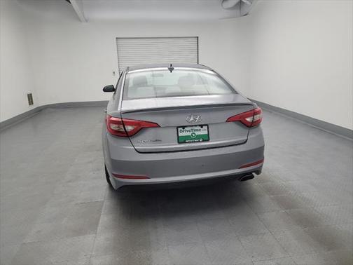 2017 Hyundai SONATA Base