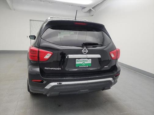 2018 Nissan Pathfinder S