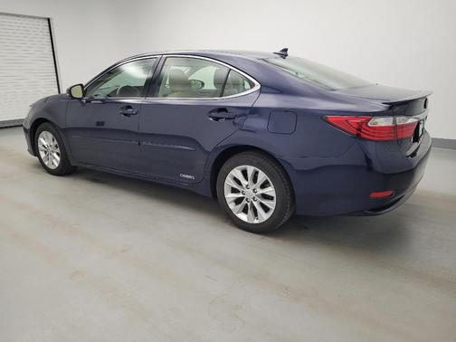 Blue 2014 Lexus ES 300h Base