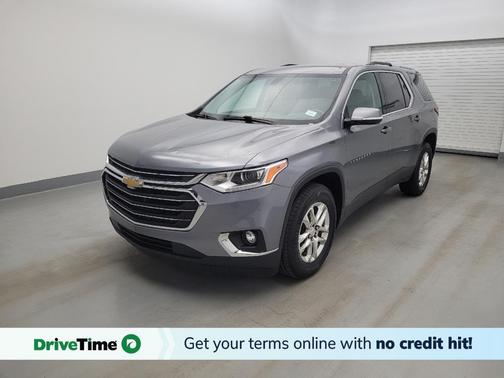 Satin Steel Metallic 2018 Chevrolet Traverse LT Cloth