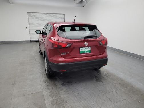 2017 Nissan Rogue Sport S