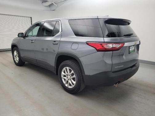 Satin Steel Metallic 2021 Chevrolet Traverse LS